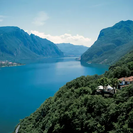 Il Ceppo Relais On The Lake 발브로나